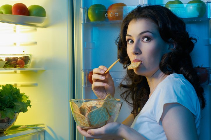 The Art of the Perfect Snack: Satisfying Your Late Night Cravings
