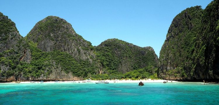 Destinasi Wisata Favorit di Teluk Thailand yang Disebut Bisa Terdampak Konflik AS dan China