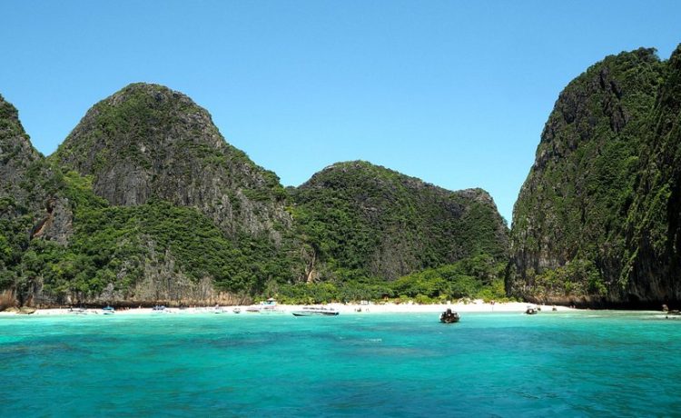 Destinasi Wisata Favorit di Teluk Thailand yang Disebut Bisa Terdampak Konflik AS dan China